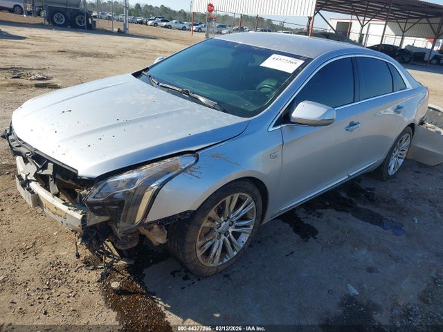 2018 CADILLAC XTS 2G61M5S32J9161831 Photo 1