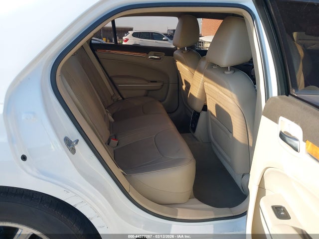 Aukcja sprzedaży 2014 Chrysler 300c, vin: 2C3CCAEG3EH379972, numer aukcji: 44377287