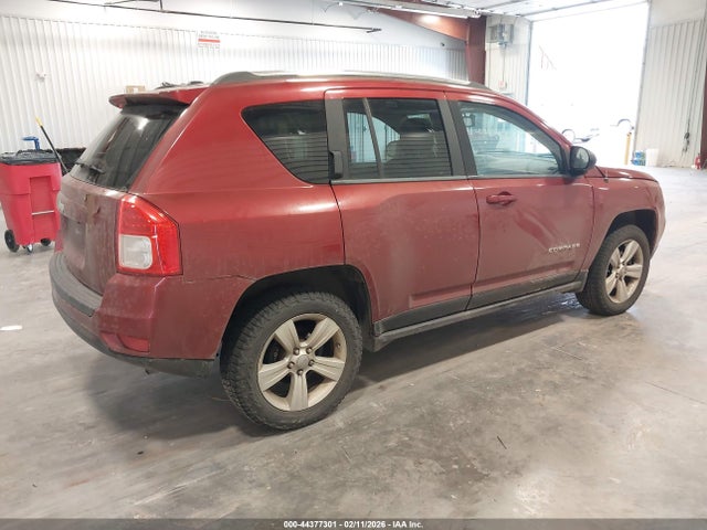 2012 JEEP COMPASS 1C4NJDBB1CD692095 Photo 3