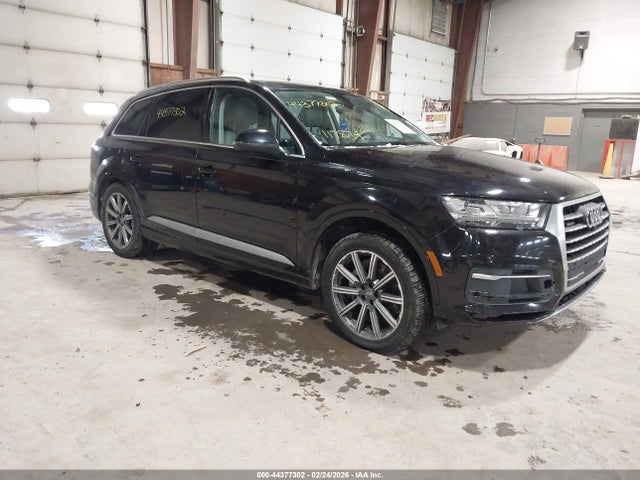 2019 AUDI Q7 WA1LHAF7XKD041919