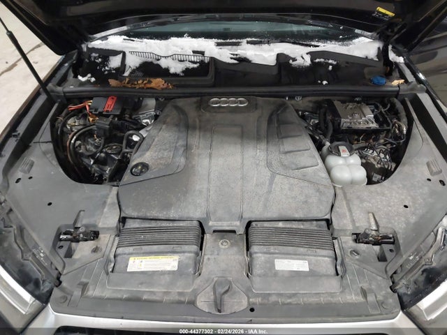 2019 AUDI Q7 WA1LHAF7XKD041919 Photo 9