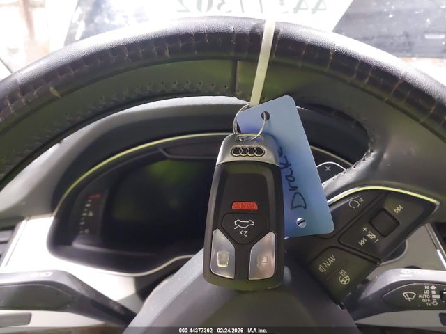 2019 AUDI Q7 WA1LHAF7XKD041919 Photo 10