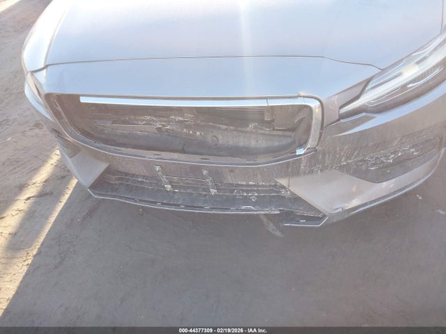 2020 VOLVO S60 7JR102FK8LG037142 Photo 5