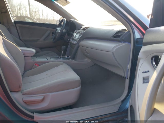 Продаж на аукціоні авто 2011 Toyota Camry Le, vin: 4T4BF3EK0BR123684, номер лоту: 44377340