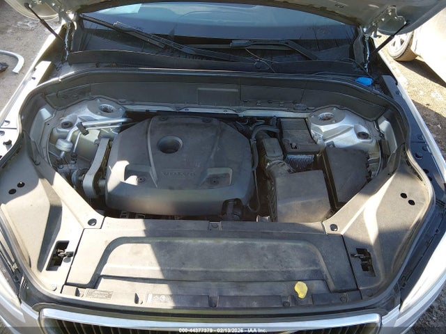 YV4A22PKXG1070964 Volvo Xc90 T6 Momentum