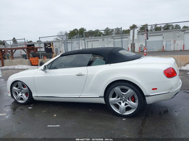 2012 Bentley Continental Gtc მანქანა იყიდება აუქციონზე, vin: SCBGR3ZA0CC077183, აუქციონის ნომერი: 44377397