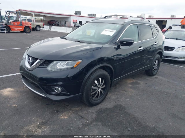 5N1AT2MV2FC915500 Nissan Rogue Sl
