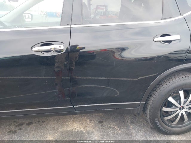 5N1AT2MV2FC915500 Nissan Rogue Sl