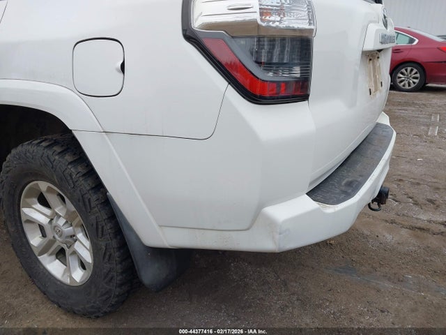 JTEBU5JR8F5271712 Toyota 4runner Sr5 Premium