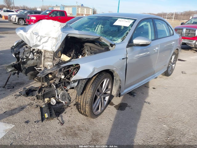 2018 Volkswagen Passat 2.0t R-line/2.0t S მანქანა იყიდება აუქციონზე, vin: 1VWAA7A34JC019036, აუქციონის ნომერი: 44377433
