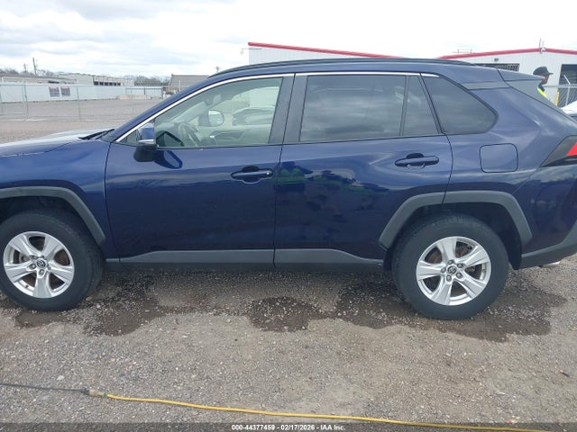 2019 Toyota Rav4 Xle მანქანა იყიდება აუქციონზე, vin: JTMW1RFV1KD508424, აუქციონის ნომერი: 44377459