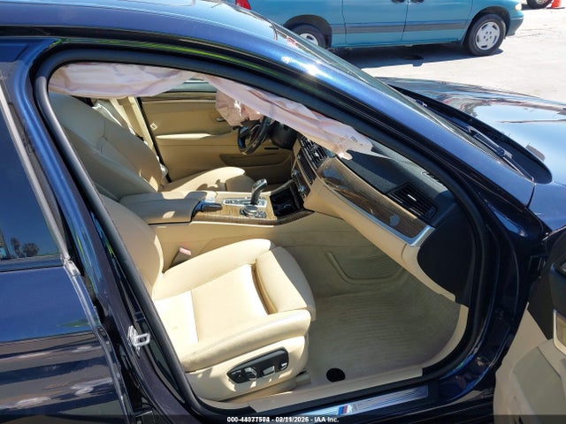 44377504 :رقم المزاد ، WBA5B1C52ED481248 vin ، 2014 Bmw 535i مزاد بيع