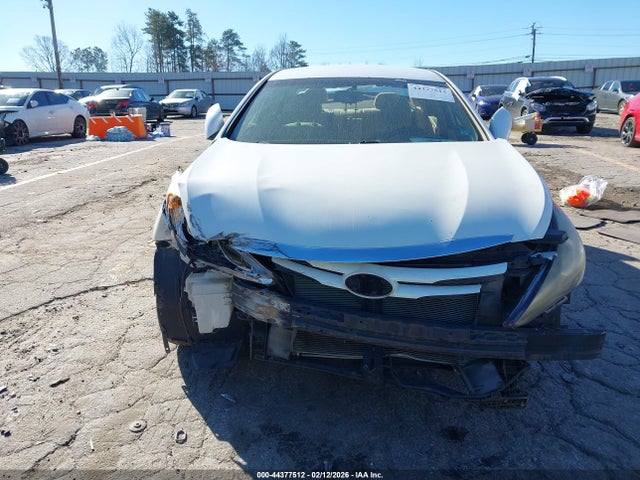 Auction sale of the 2014 Hyundai Sonata Gls, vin: 5NPEB4AC0EH877243, lot number: 44377512