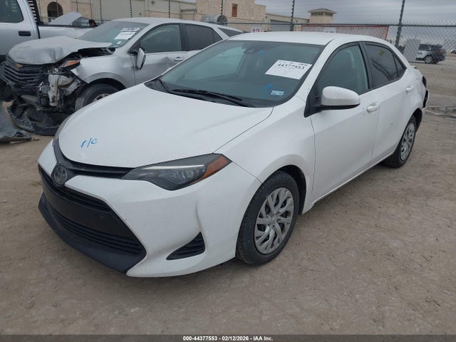 5YFBURHE1KP940043 Toyota COROLLA LE