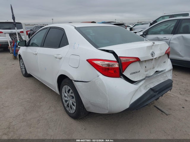 5YFBURHE1KP940043 Toyota COROLLA LE