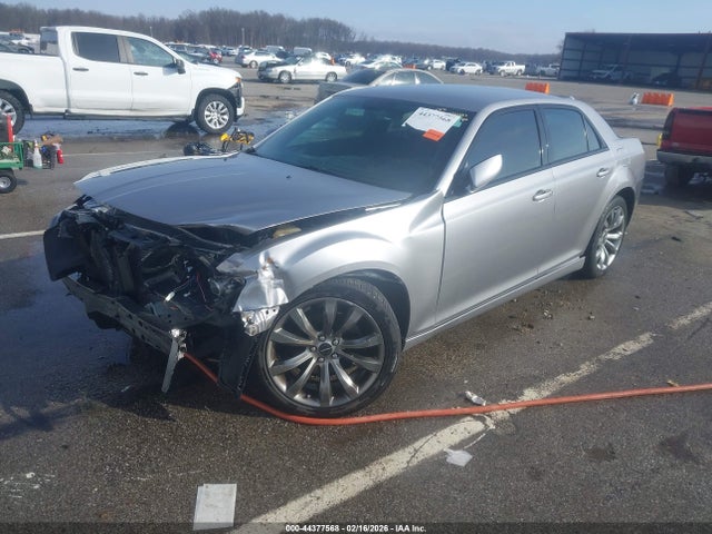2014 CHRYSLER 300 2C3CCABG6EH376620 Photo 1