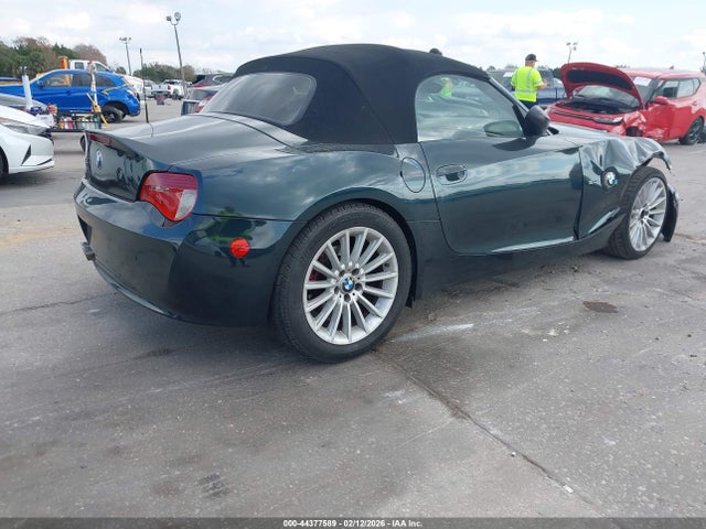 2007 BMW Z4 4USBU33527LW70996 Photo 3