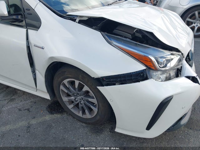 JTDKARFU4K3091148 Toyota PRIUS XLE