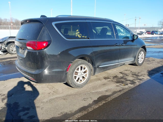 Aukcja sprzedaży 2020 Chrysler Pacifica Touring L, vin: 2C4RC1BG4LR106900, numer aukcji: 44377620