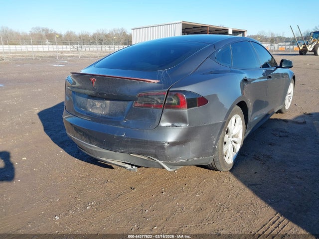 Продаж на аукціоні авто 2015 Tesla Model S 85d/p85d, vin: 5YJSA1H48FF081617, номер лоту: 44377622