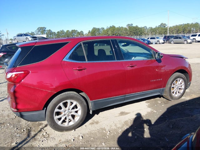 3GNAXJEV5JL389689 Chevrolet EQUINOX LT