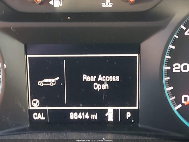 3GNAXJEV5JL389689 Chevrolet EQUINOX LT