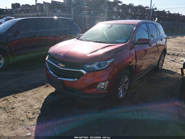 3GNAXJEV5JL389689 Chevrolet EQUINOX LT