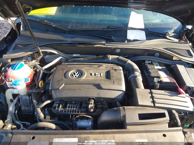 44377666 :رقم المزاد ، 1VWDT7A33HC066060 vin ، 2017 Volkswagen Passat 1.8t R-line مزاد بيع