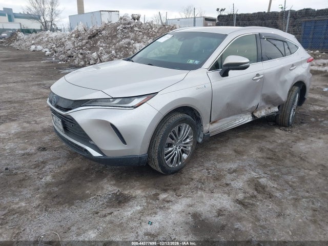 Toyota Venza Xle 2021 JTEAAAAH8MJ051947 Image 2