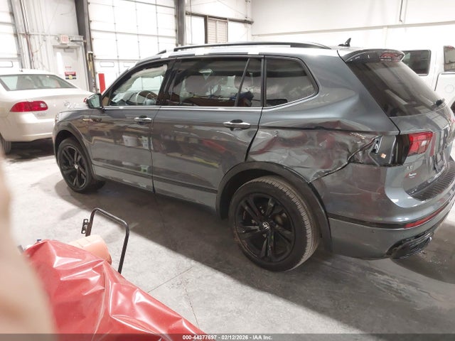 Aukcja sprzedaży 2024 Volkswagen Tiguan 2.0t Se R-line Black, vin: 3VVCB7AX1RM049733, numer aukcji: 44377697