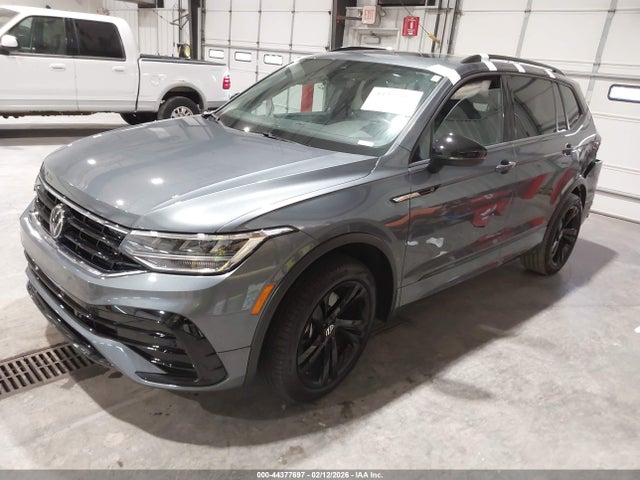 2024 VOLKSWAGEN TIGUAN 3VVCB7AX1RM049733 Photo 1