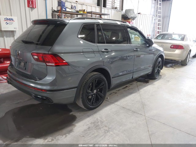 2024 VOLKSWAGEN TIGUAN 3VVCB7AX1RM049733 Photo 3