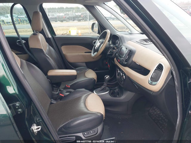 2014 FIAT 500L ZFBCFACH2EZ003426 Photo 4