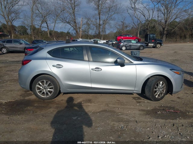 3MZBN1K74JM209005 Mazda Mazda3 Sport