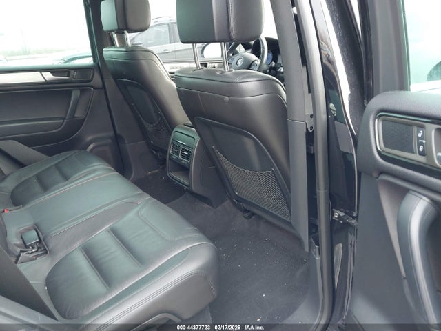 2014 VOLKSWAGEN TOUAREG WVGDF9BP2ED002584 Photo 7