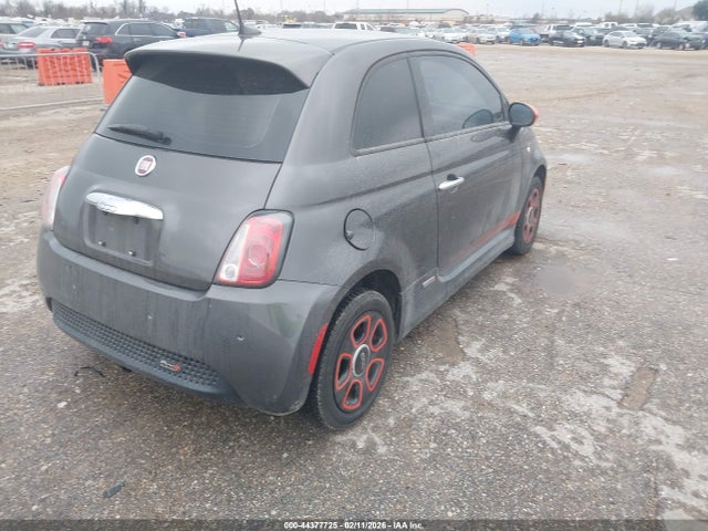 2017 FIAT 500E 3C3CFFGE9HT565673 Photo 3