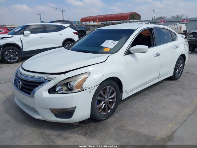 1N4AL3AP0FC472642 Nissan Altima 2.5 S