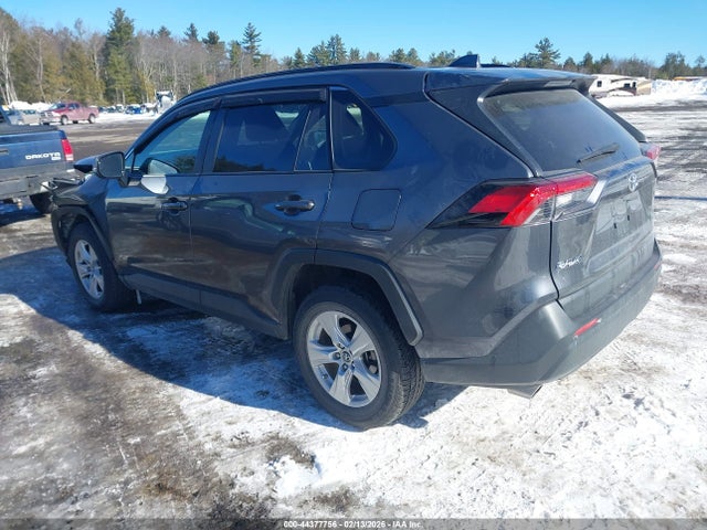 Toyota Rav4 Xle 2019 JTMP1RFV7KD015903 Image 3