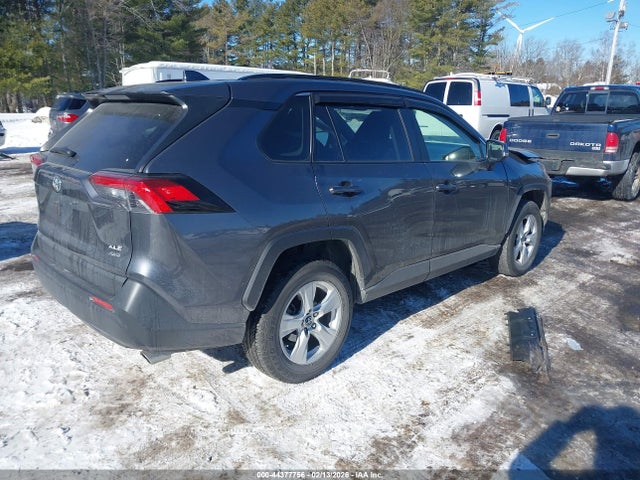 Toyota Rav4 Xle 2019 JTMP1RFV7KD015903 Image 4