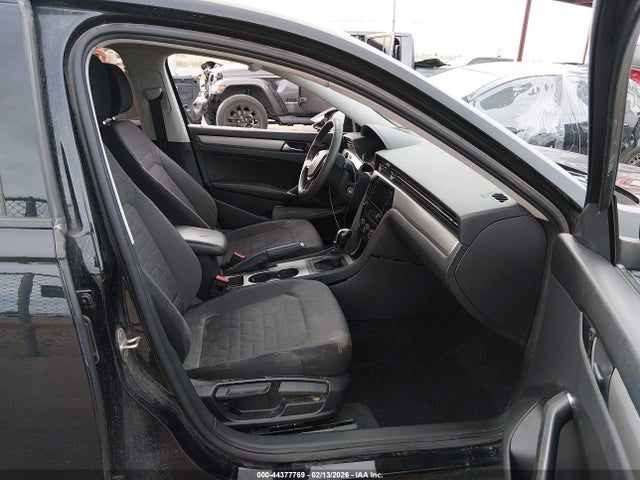 2020 VOLKSWAGEN PASSAT 1VWAA7A32LC005476 Photo 4