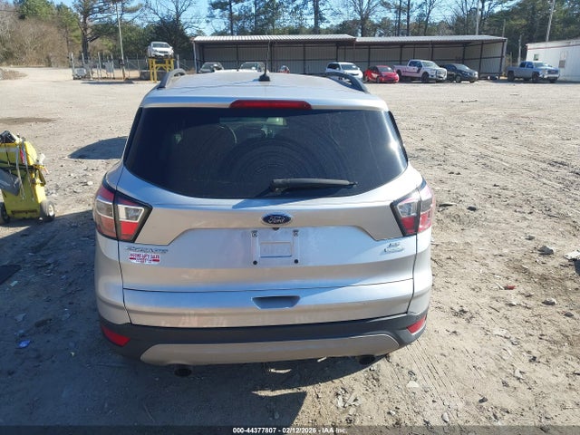 1FMCU0GD8HUC59085 Ford ESCAPE SE