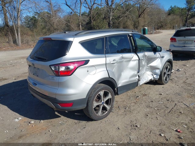 1FMCU0GD8HUC59085 Ford ESCAPE SE