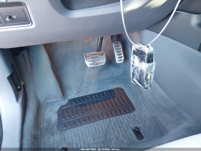 2019 JAGUAR E-PACE SADFJ2FX2K1Z39000 Photo 10