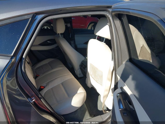 2019 JAGUAR E-PACE SADFJ2FX2K1Z39000 Photo 7
