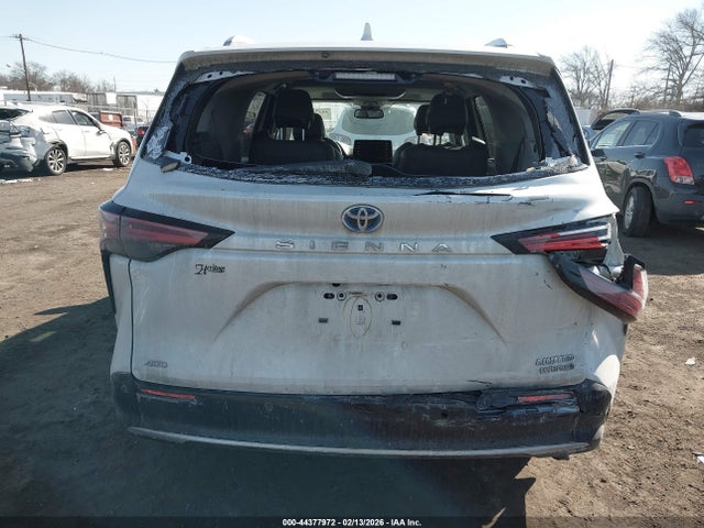 2023 TOYOTA SIENNA 5TDZSKFC9PS090500 Photo 5