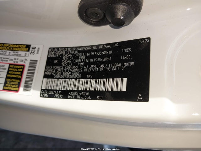 2023 TOYOTA SIENNA 5TDZSKFC9PS090500 Photo 8