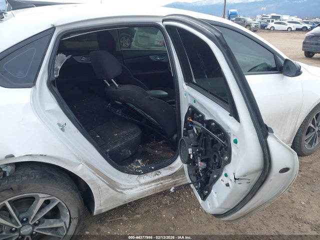 Продажа на аукционе авто 2023 Kia Forte Lxs, vin: 3KPF24AD6PE644097, номер лота: 44377986