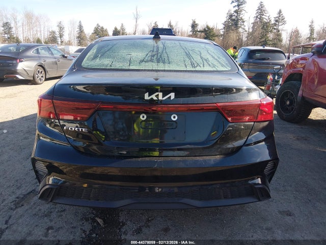 3KPF24AD1PE585475 KIA Forte Lxs