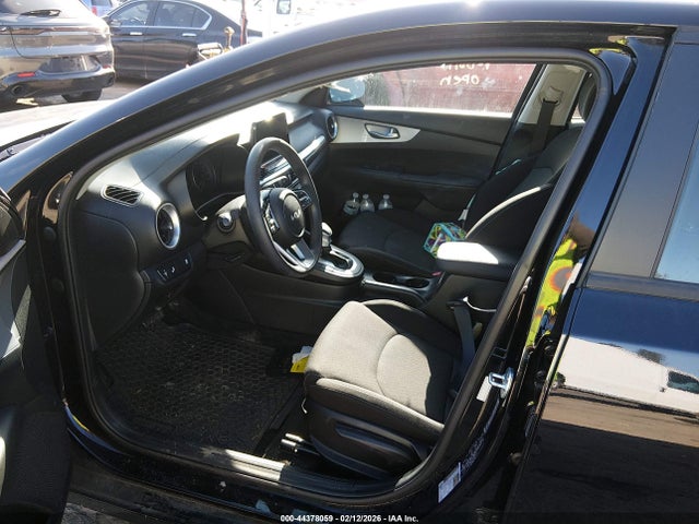 3KPF24AD1PE585475 KIA Forte Lxs