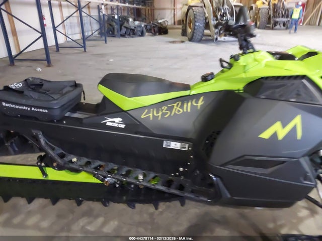 Продажа на аукционе авто 2025 Arctic Cat M8, vin: 4UF1S2JH9ST102504, номер лота: 44378114